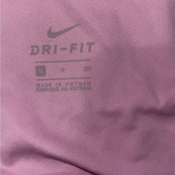 Baby pink💕 Nike race shorts - Picture 3 of 4